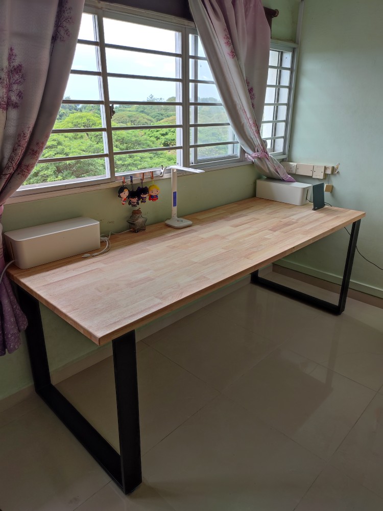 APACHE V2 Solid Wood Study Table photo review